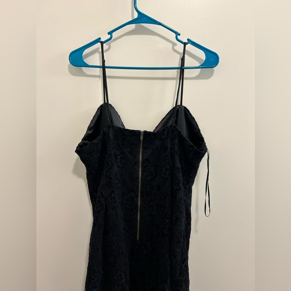 NWOT Bardot Black Lace Zip Up Midi Dress - Picture 7 of 9